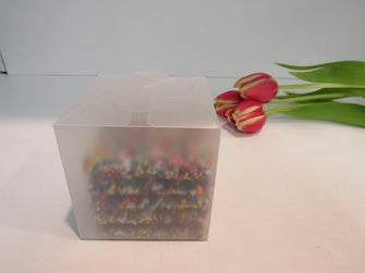 25 Frosted Flower Top PVC Box 3x3x3 (3x3x3, White)