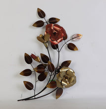 TWG Metal Wall Art Modern Wall Sculptures: Stem Flowers - Dogwood